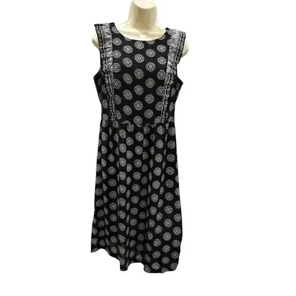 K& K Fashion Black And White Dress In Size XL. Used In Good Condition.​​​​​​​​ - Picture 1 of 4